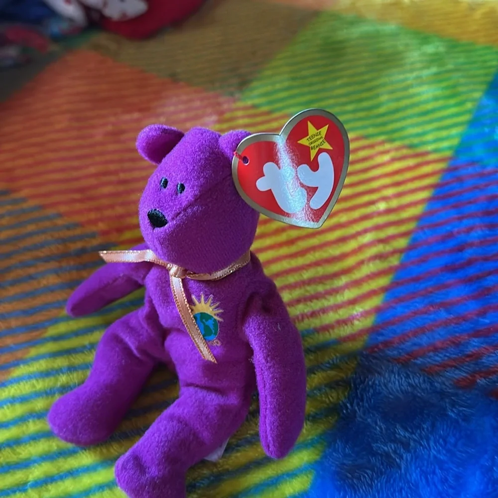 Ty Millennium the Bear Teenie Beanie Baby